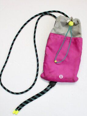 Lululemon Play Forward Crossbody Pouch Colorblock Fuscia Grey Neon Nylon